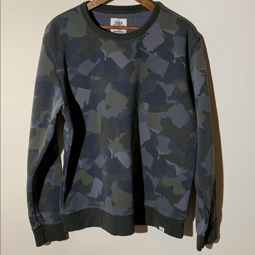 Lands End X Blake Shelton sweatshirt